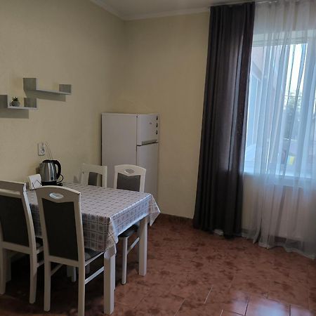 מוקצ'בה Apartments Domovik Мостова 5 Кв 37 מראה חיצוני תמונה